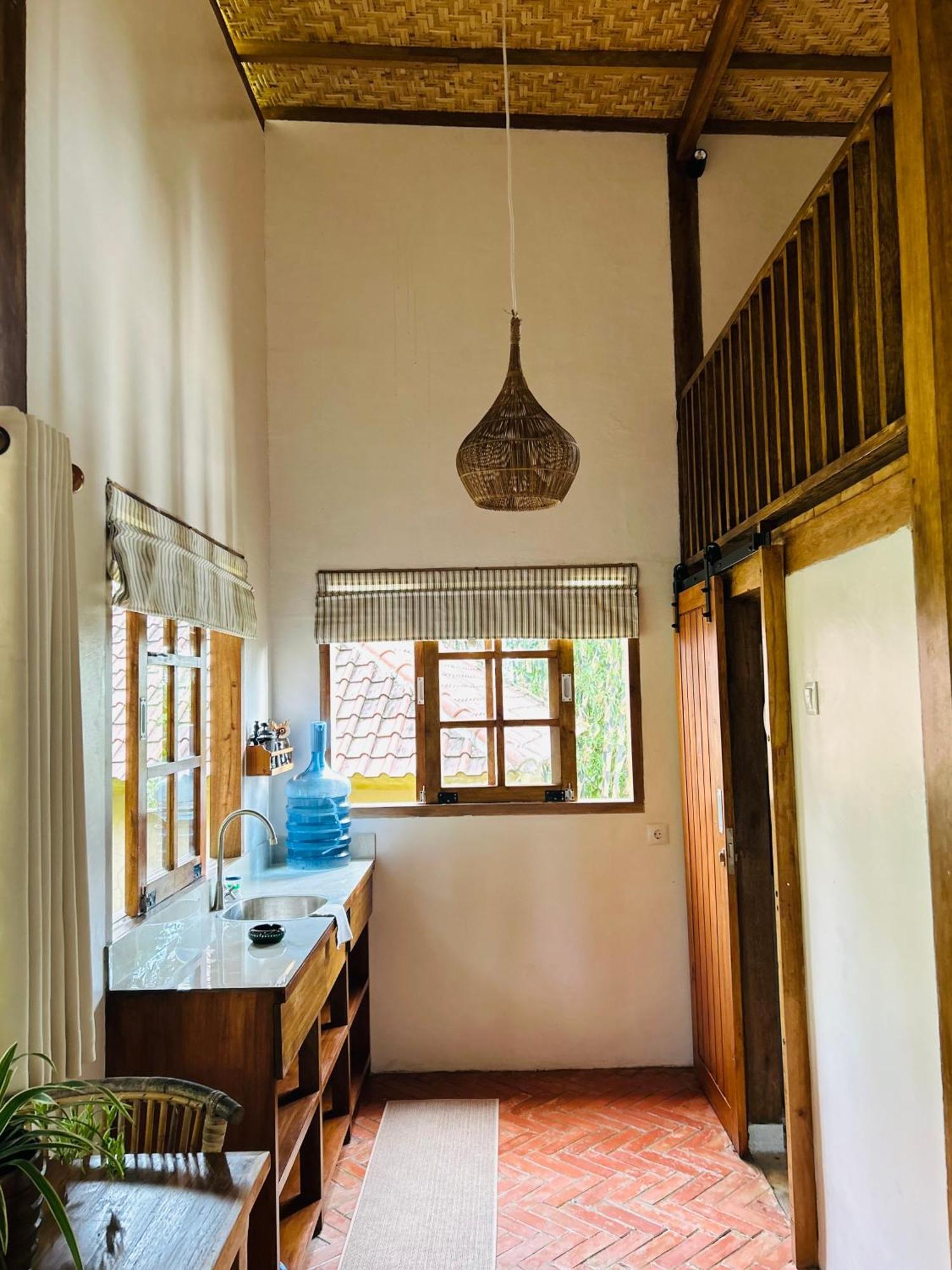 Santai House Apartment Tetebatu Exterior foto