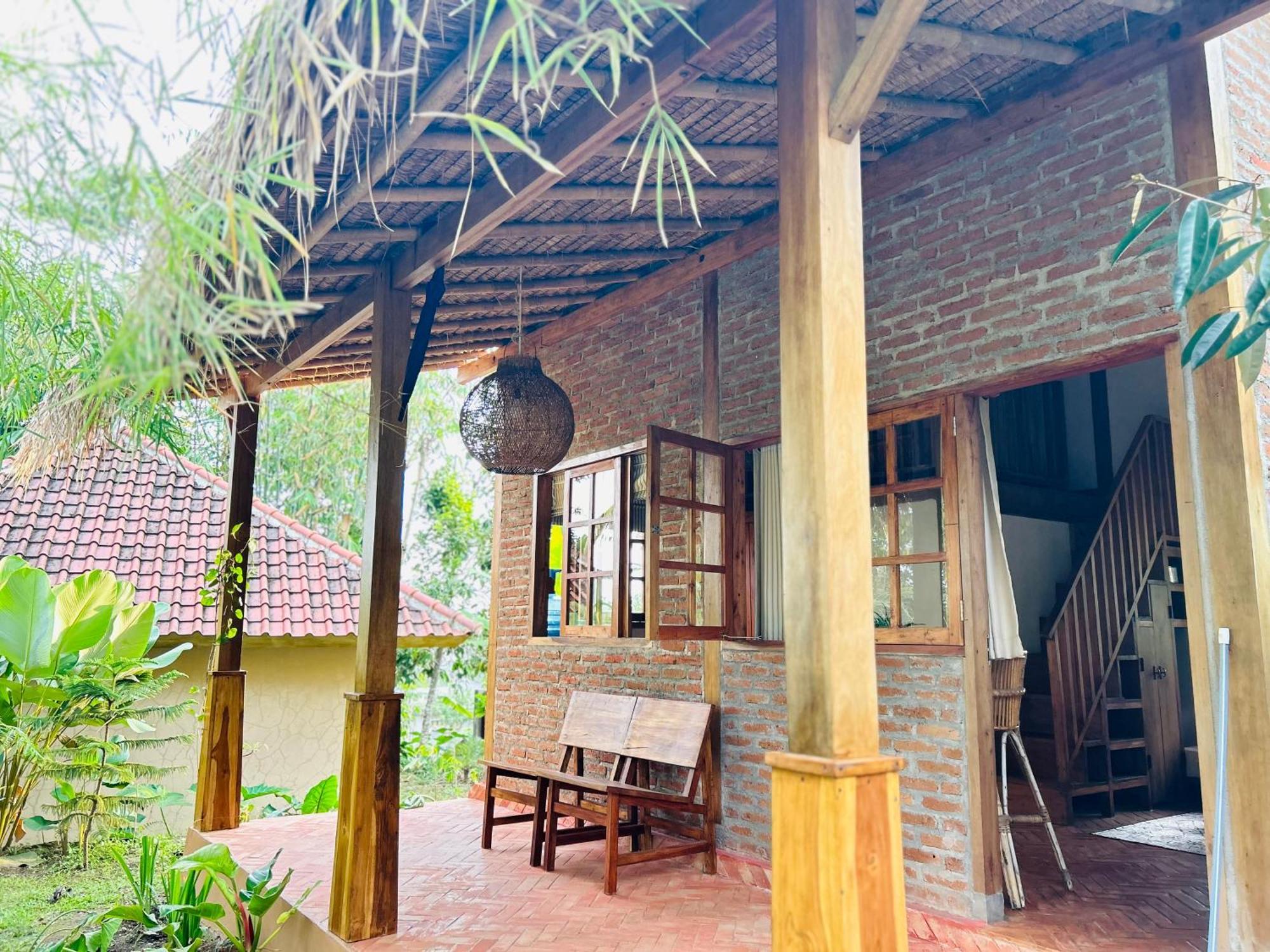 Santai House Apartment Tetebatu Exterior foto