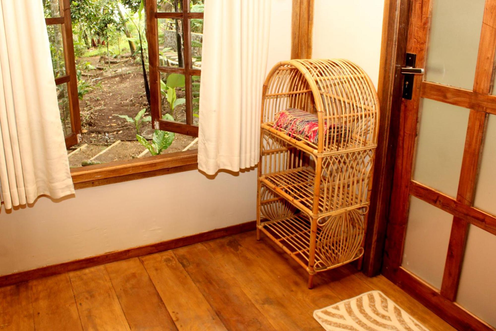 Santai House Apartment Tetebatu Exterior foto
