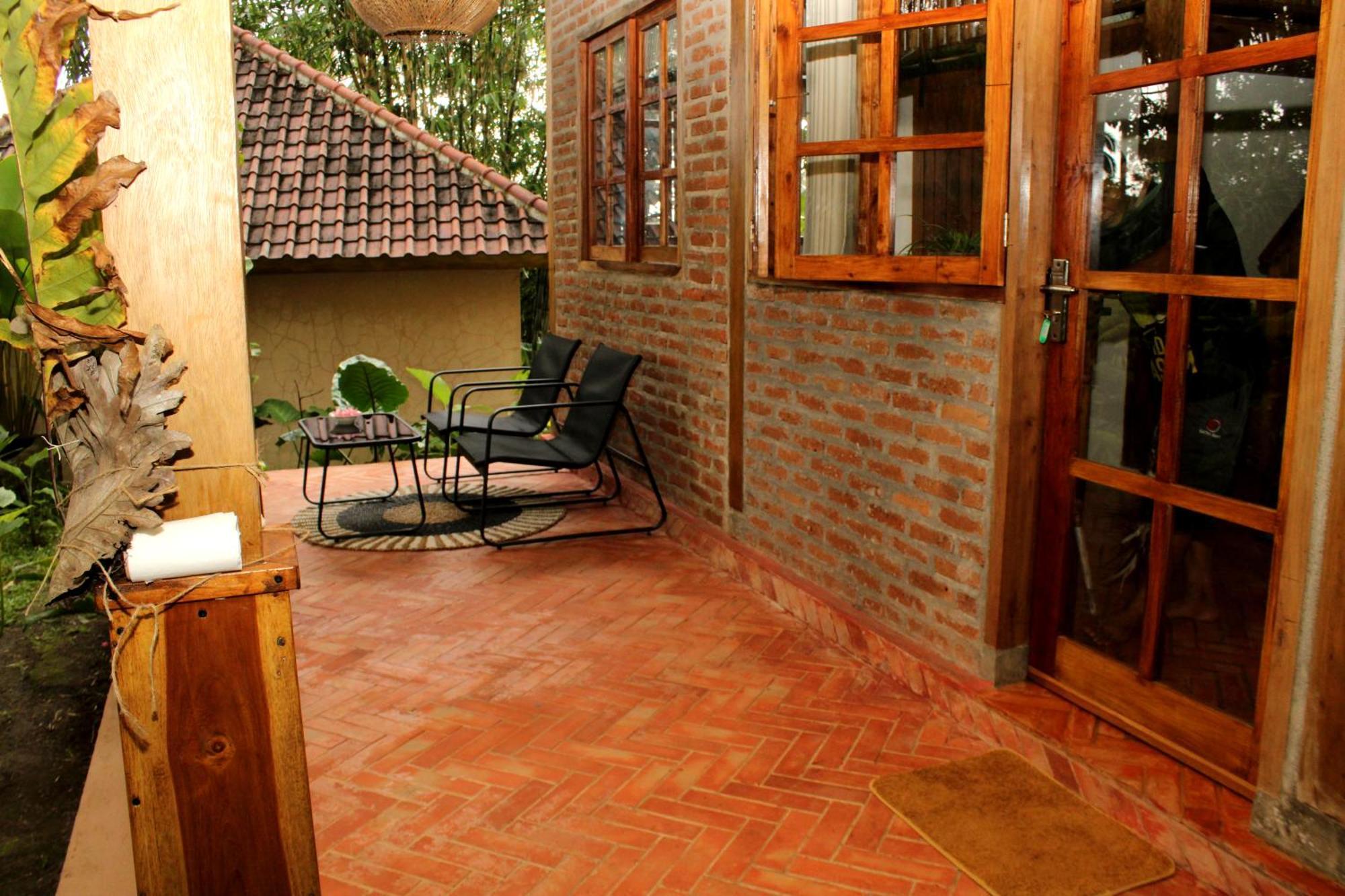 Santai House Apartment Tetebatu Exterior foto
